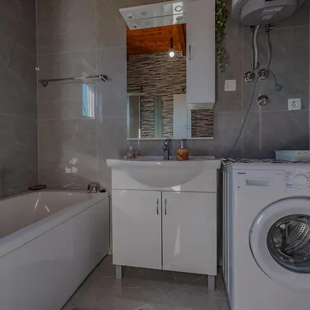 Popeye Apartman Zára